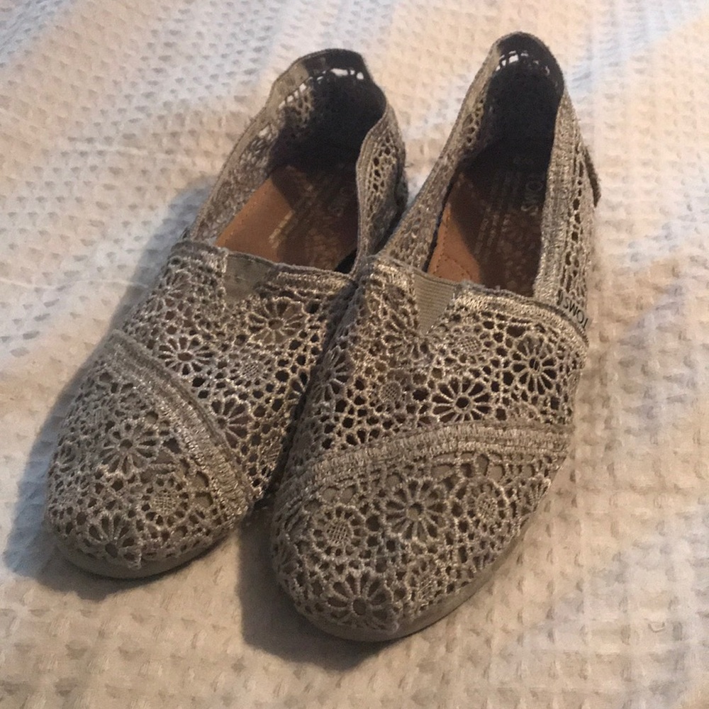 Women’s Toms